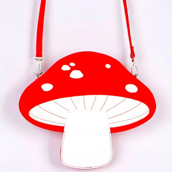 NWOT Mushroom purse. SUPER FUN WITH ANY OUTFIT AND OUTING! - Picture 1 of 3